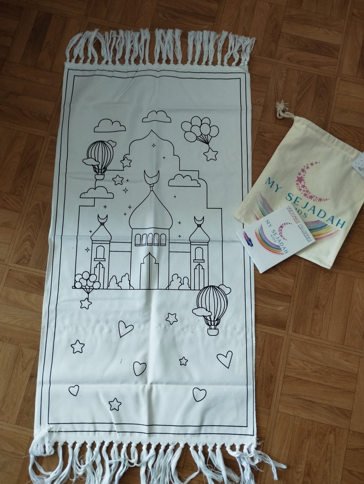 Tapis de Prière à Colorier pour Enfants – Apprendre en S'amusant